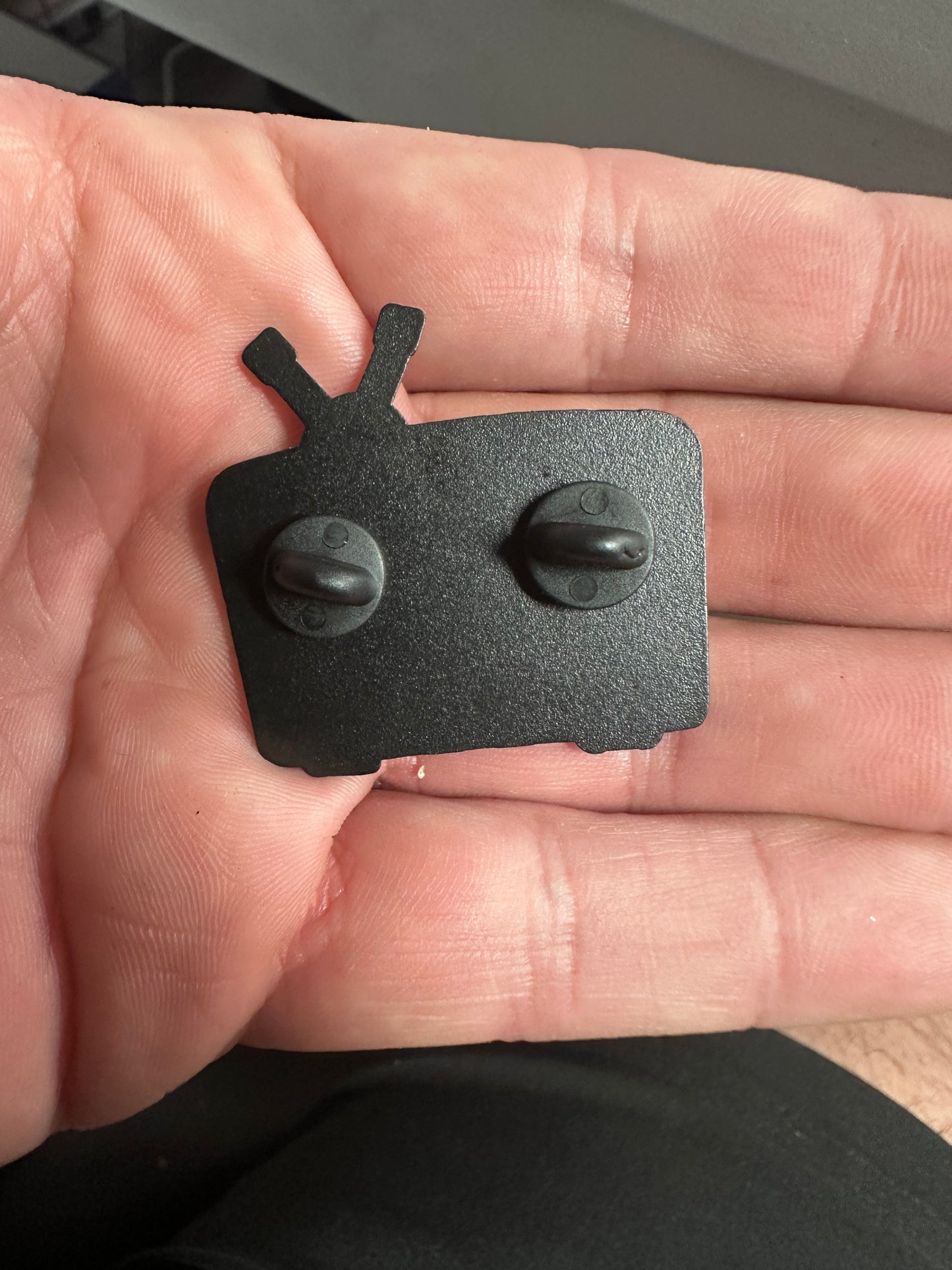 Itch and Scratch pin