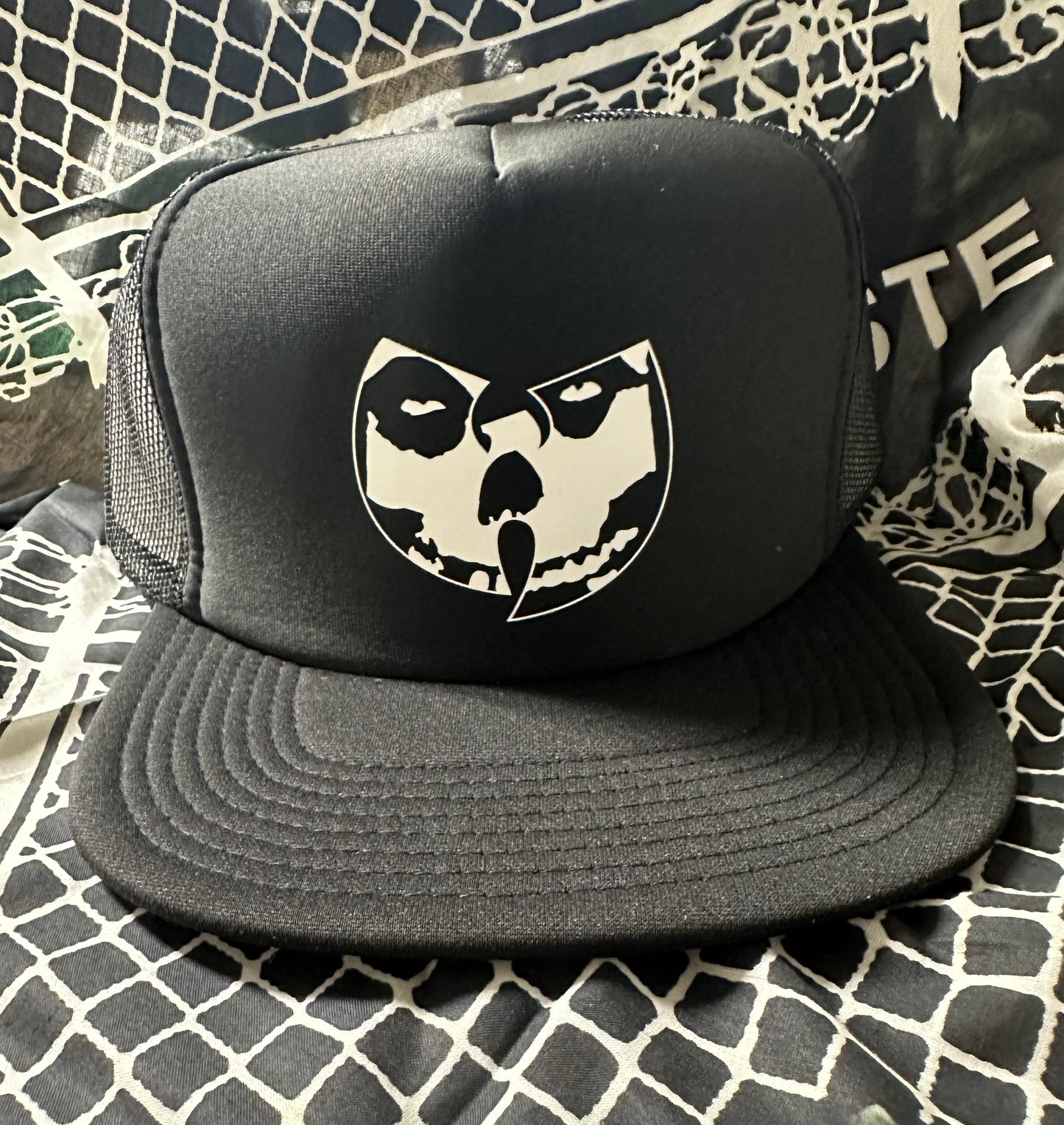 Wu Tang x MISFITS trucker hat